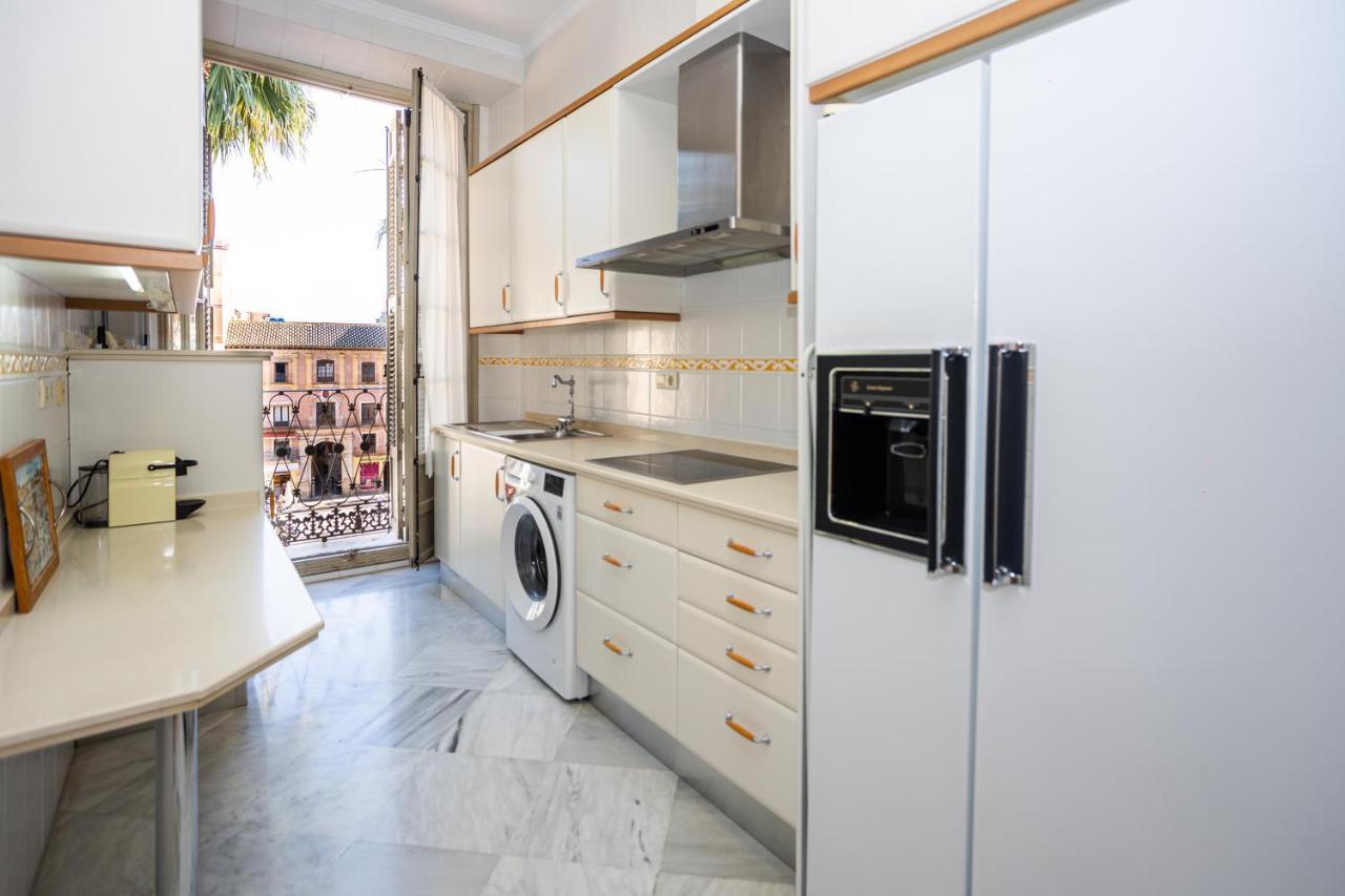 Constitucion Apartment Malaga Exterior photo